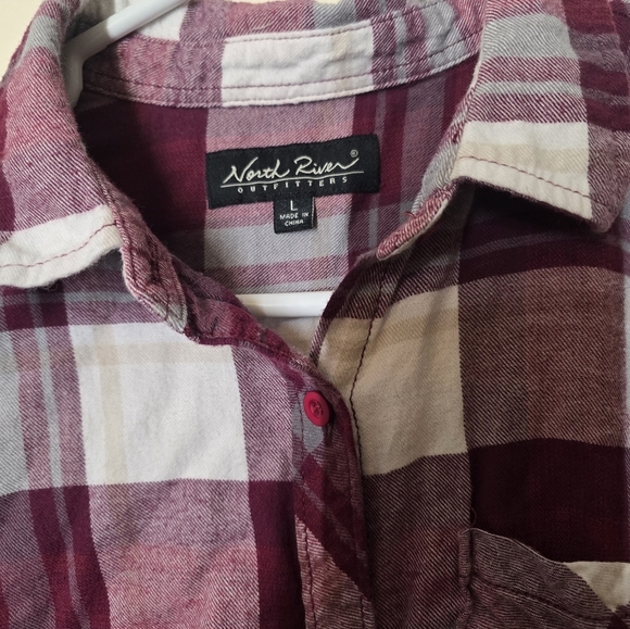 Red and White Button Down Shirt with Classic Plaid Pattern - Picture 2 of 2